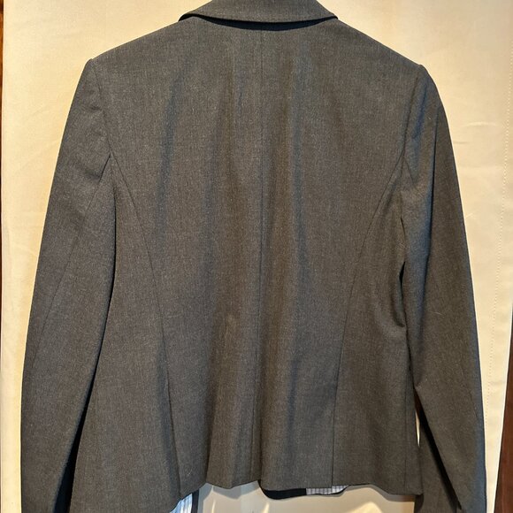 ANN TAYLOR Charcoal Gray 3-Piece Suit ~ Jacket Size 6 ~ Pants/Skirt Size 4 - Picture 4 of 11